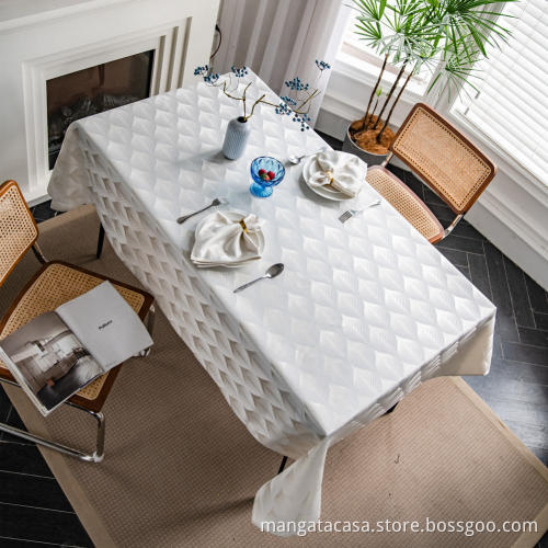 Jacquard -Tischdecke mit Blattmuster für Esszimmer